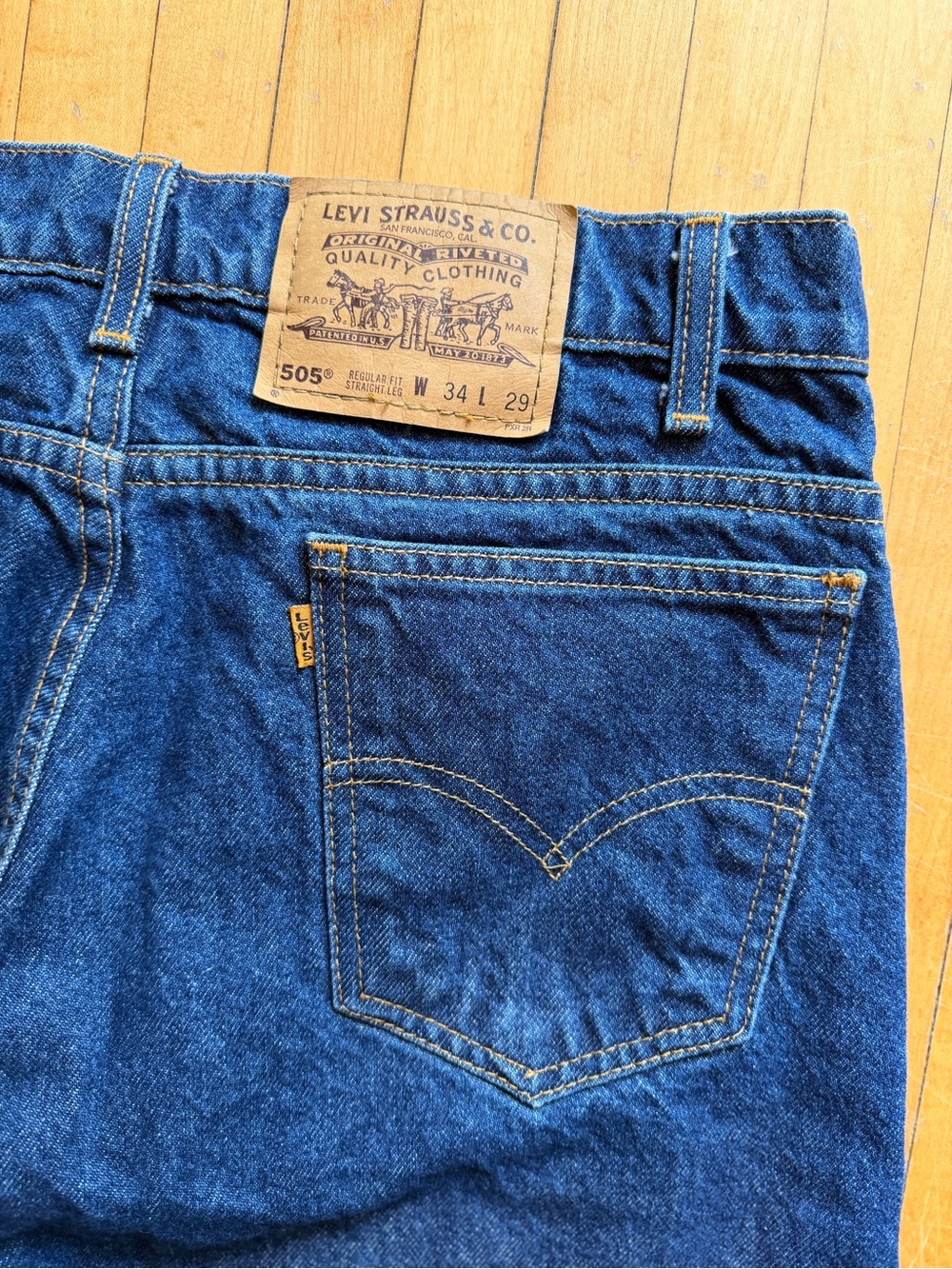 Vintage Levis Orange Tab 20505-0217 Jeans Dark Indigo Wash Denim Sz. 34x29 - Picture 3 of 12